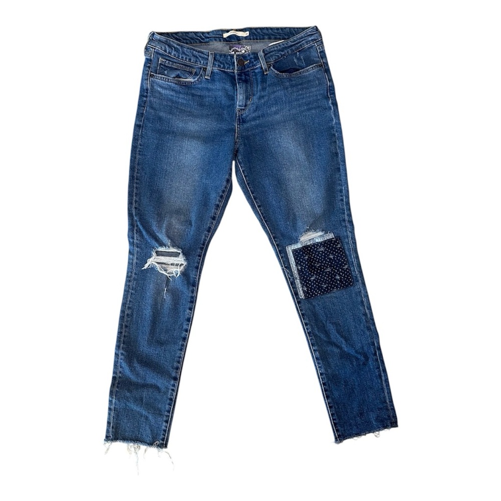 Levi’s Blue Distressed Women Jeans